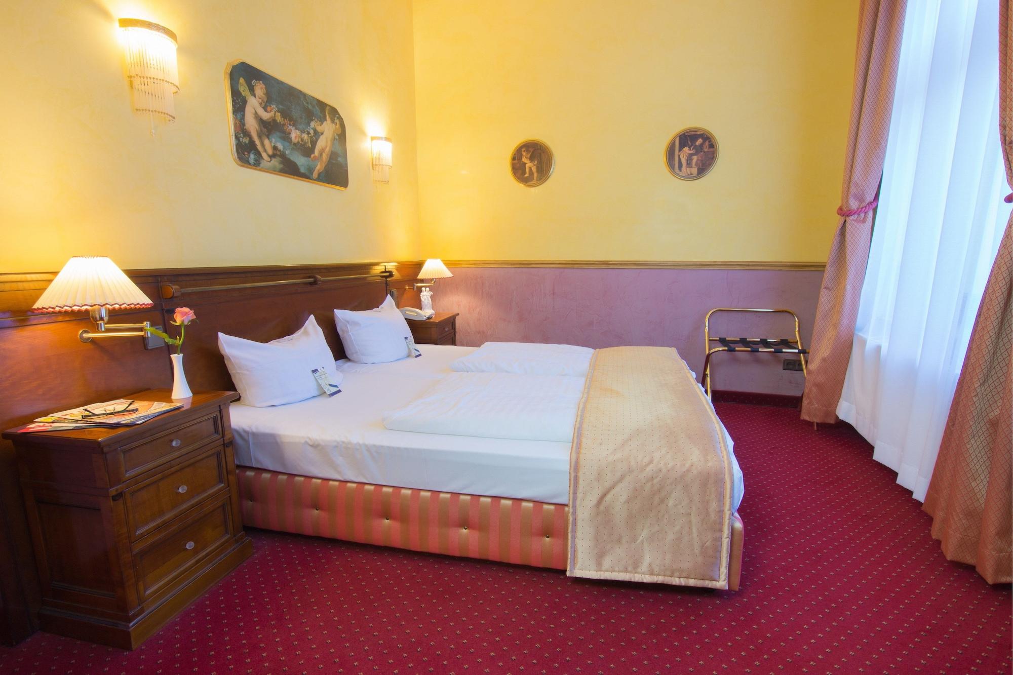 Hotel Am Luisenplatz Potsdam