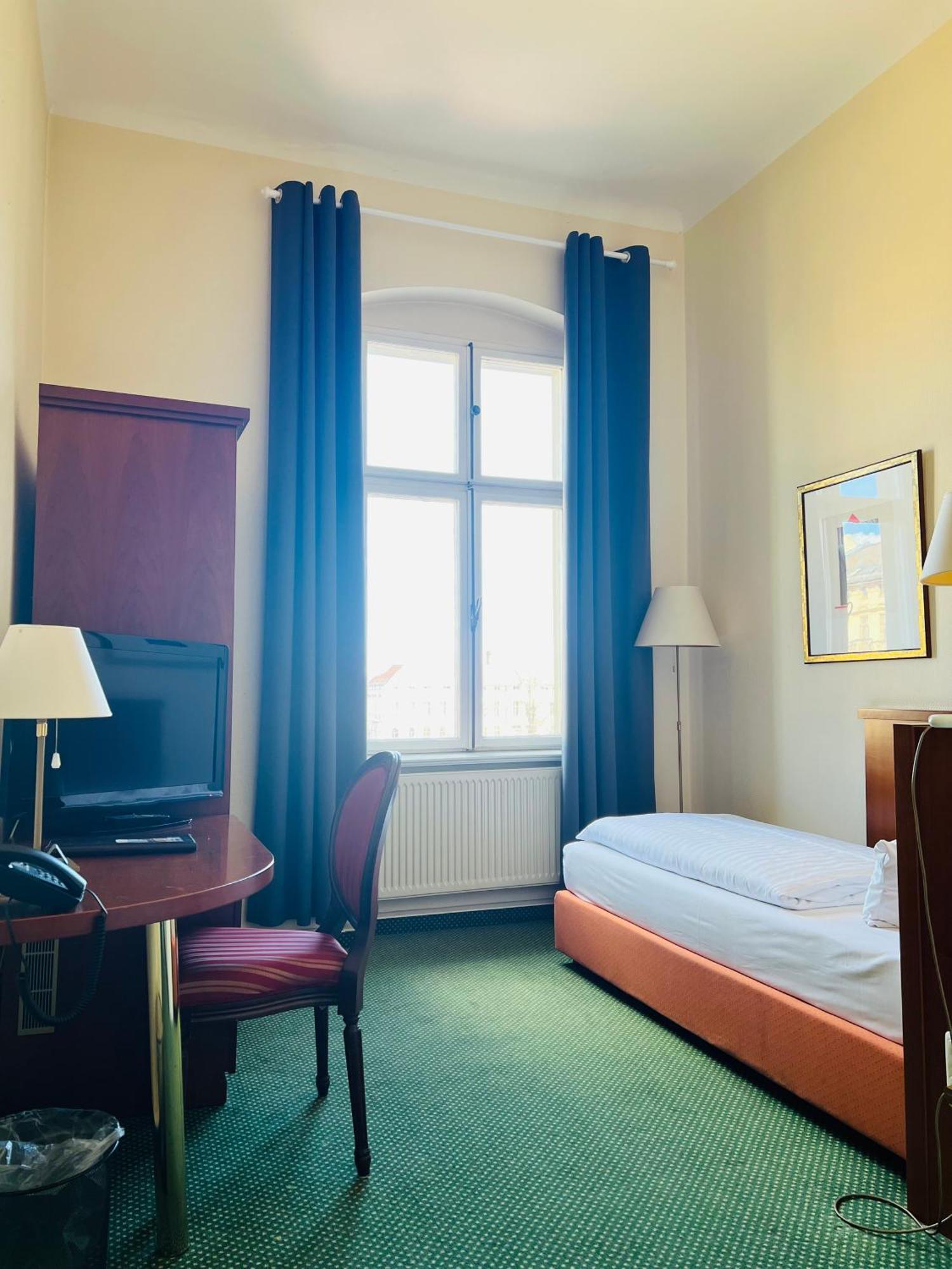 Hotel Am Luisenplatz Potsdam