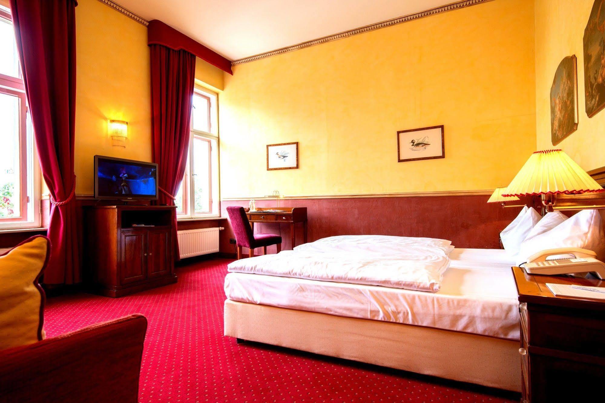 Am Luisenplatz 4* Potsdam